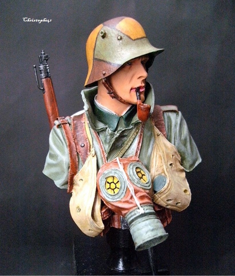 * 1/10 - buste Sturmtruppen 1918 - Young Miniatures - Page 3 Pict5546