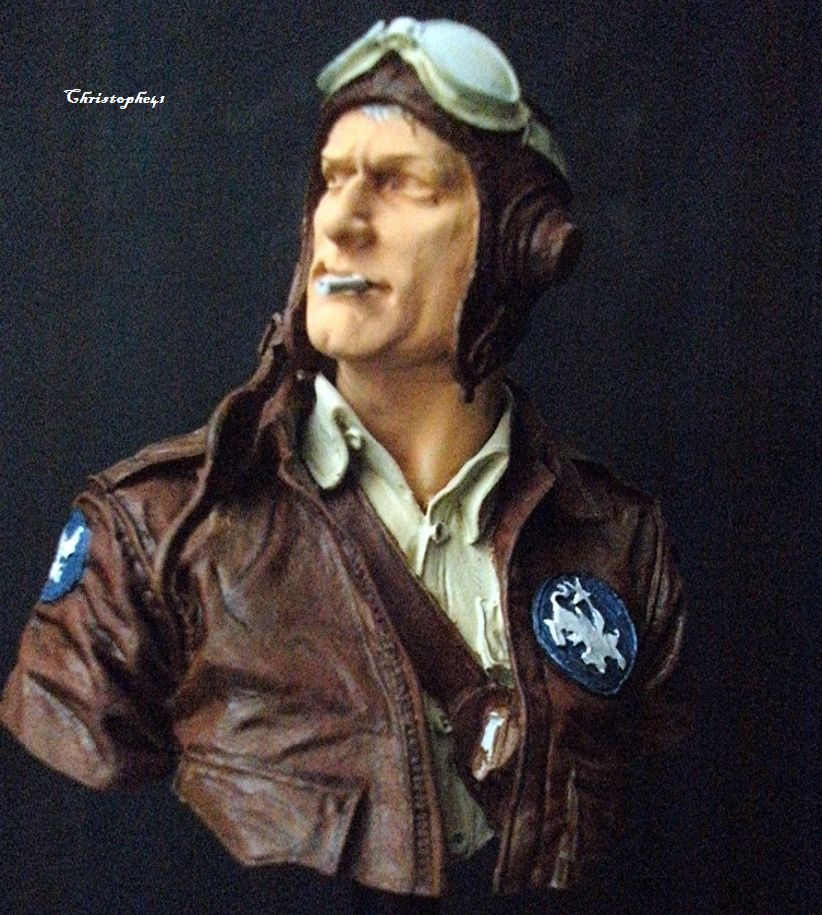 1/10 - buste pilote des Flying Tigers -Young Miniatures - Page 2 Pict6833