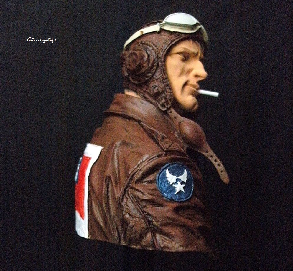 1/10 - buste pilote des Flying Tigers -Young Miniatures - Page 2 Pict6835