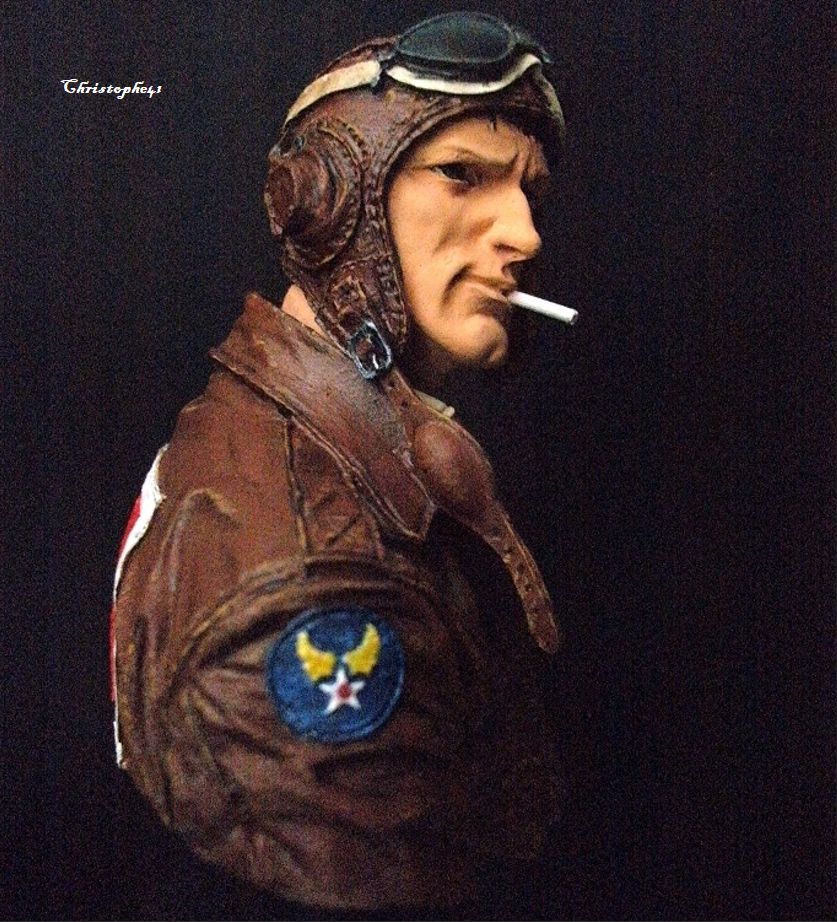 1/10 - buste pilote des Flying Tigers -Young Miniatures - Page 3 Pict6928