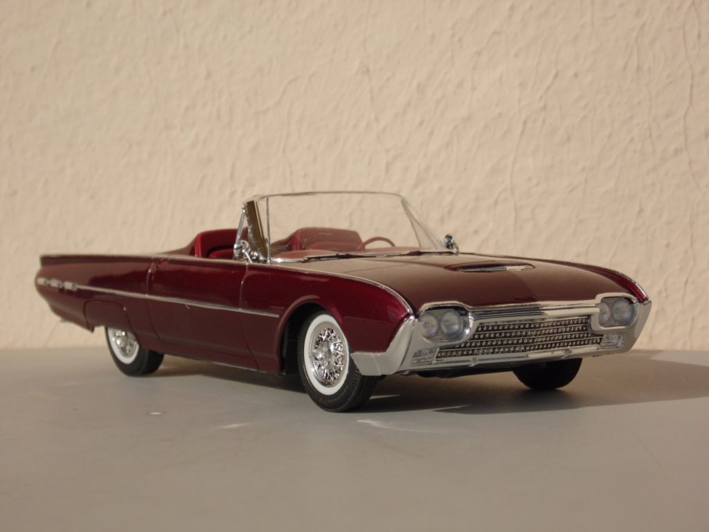 Ford Thunderbird 1962 AMT. Sam_1129