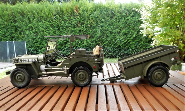 Jeep Willys MB [Hachette 1/8°] de Glénans (2/2) Dscn0511