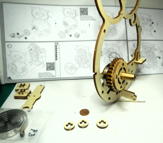Horloge Hibou [puzzle bois 3D Rokr] de Glénans - Page 3 Dscn3056