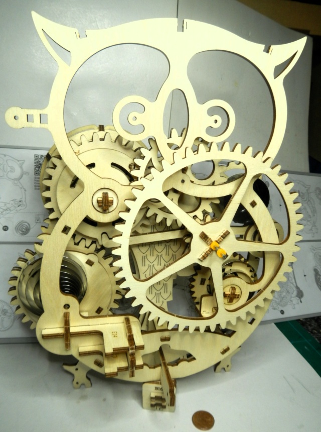 Horloge Hibou [puzzle bois 3D Rokr] de Glénans - Page 4 Dscn3082