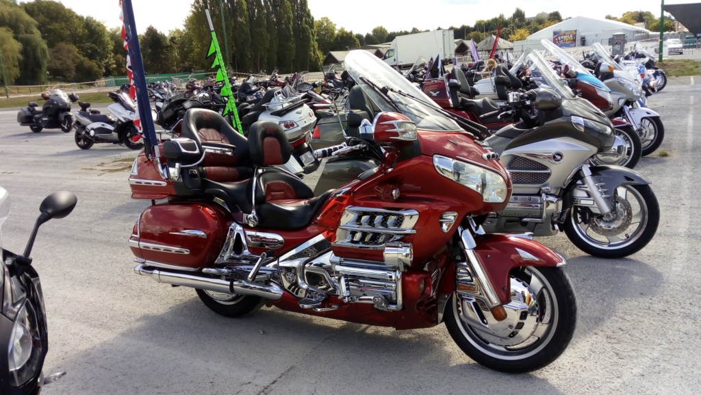 Faites de la Goldwing à CHARLEVILLE MEZIERES 1410