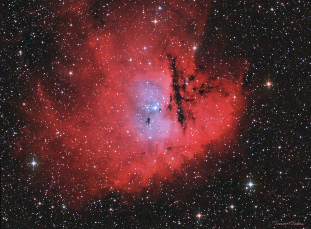 NGC281 THE PAC MAN NEBULA Hoo-rg10