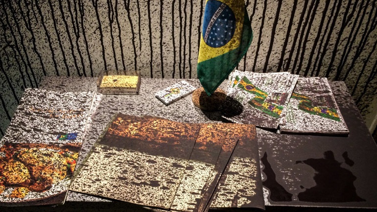 Από την εισβολή του «Ρουβίκωνα» στην πρεσβεία της Βραζιλίας 26110410