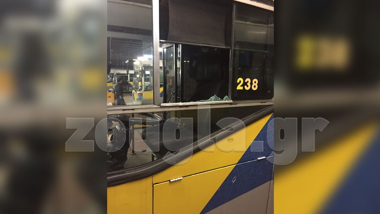 Επίθεση με αεροβόλο όπλο σε λεωφορείο του ΟΑΣΑ στην Ηλιούπολη 26300610