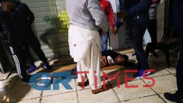Αιματηρή ληστεία και συμπλοκή μεταξύ αλλοδαπών στο κέντρο της Θεσσαλονίκης 28217610
