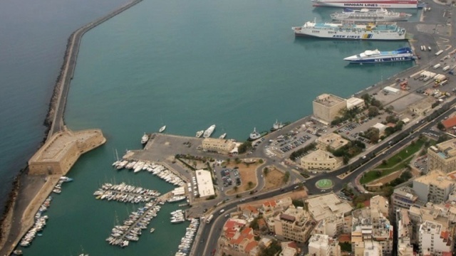 Μόλις 80 επιβάτες έφτασαν στο λιμάνι του Ηρακλείου 28441810