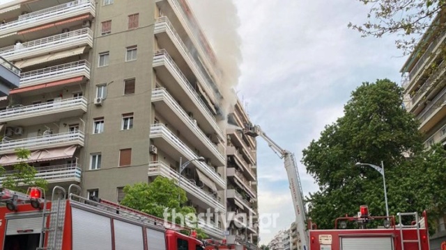 Θεσσαλονίκη: Συνελήφθη 45χρονος - Κατηγορείται ότι έκαψε τον ηλικιωμένο πατέρα του 28548110
