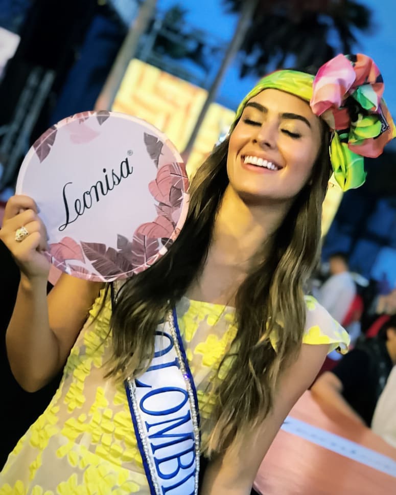 valeria morales, miss colombia universo 2018. 44196212