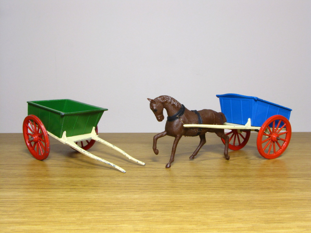horses - Rogerpgvg's Britains collection: horses with cart and roller - Page 13 Img_0417