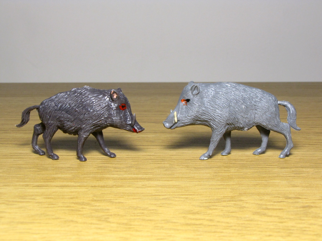 Rogerpgvg's Britains collection: black and spotted pigs Img_7920