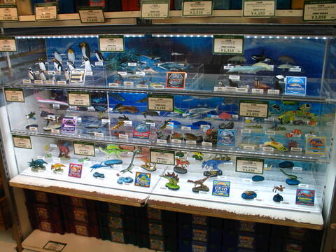 Animal figure shops in Tokyo