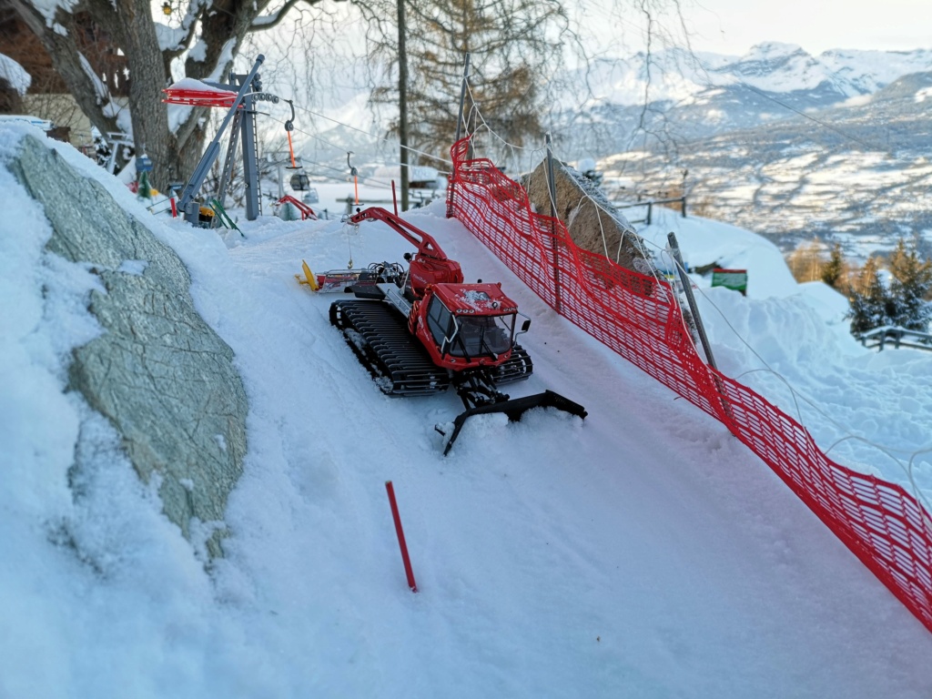 Station de ski miniature en Suisse - Page 5 Img_2026