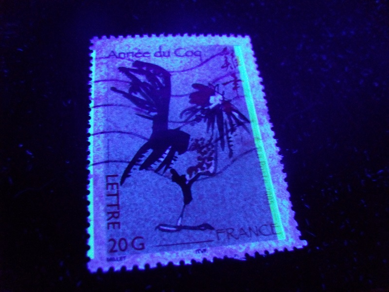 timbre année du coq avec défaut de phospho Gedc0615
