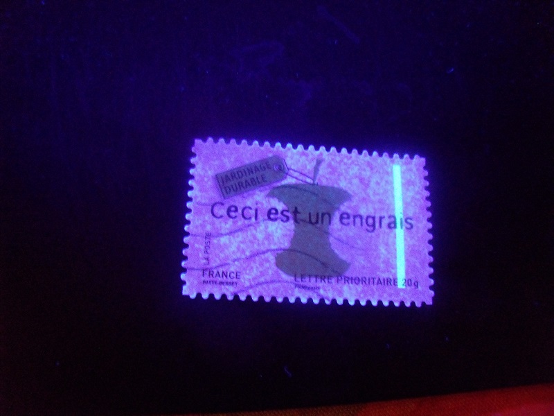 timbre ceci est un engrais  avec une seule BDP Gedc0631