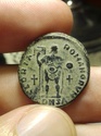Decargiro de Teodosio I. GLORIA ROMANORVM. Emperador con lábaro entre cruces. Constantinopla Img_2221