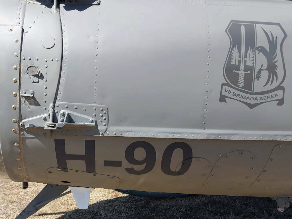 Novedades en la Fuerza Aérea Argentina - Página 21 Av211