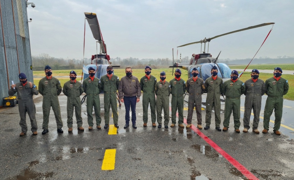 Aviacion del Ejercito Argentino - Página 10 Ea104