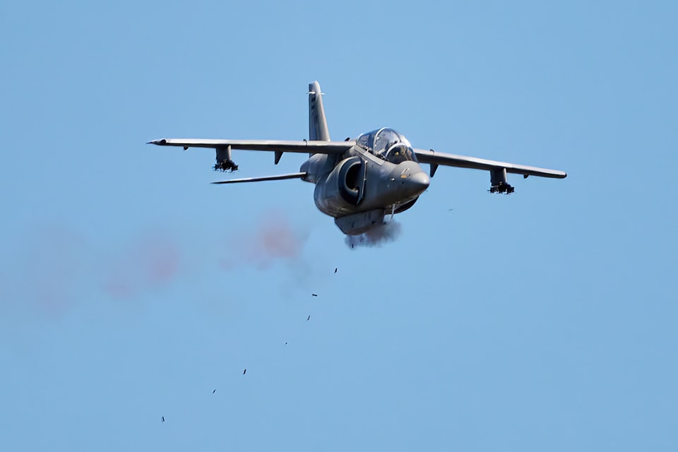 EJERCICIOS DE LA FUERZA AÉREA ARGENTINA - Página 5 Fenix_11