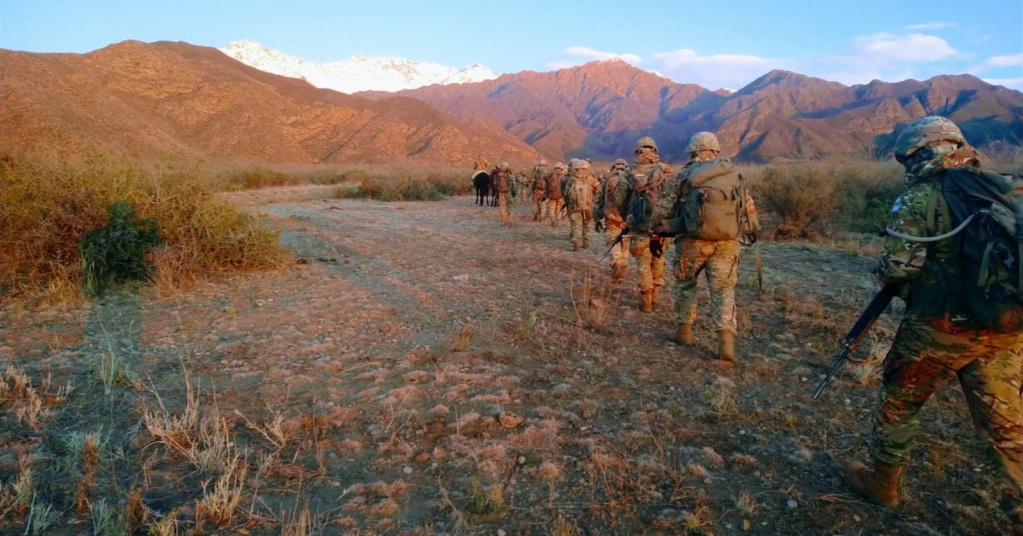 EJERCICIOS DEL EJERCITO ARGENTINO - Página 19 Monta11