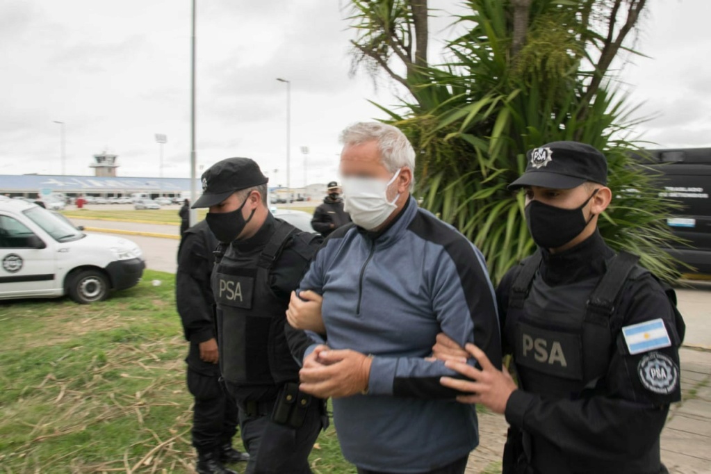 POLICIA DE SEGURIDAD AEROPORTUARIA Psa13