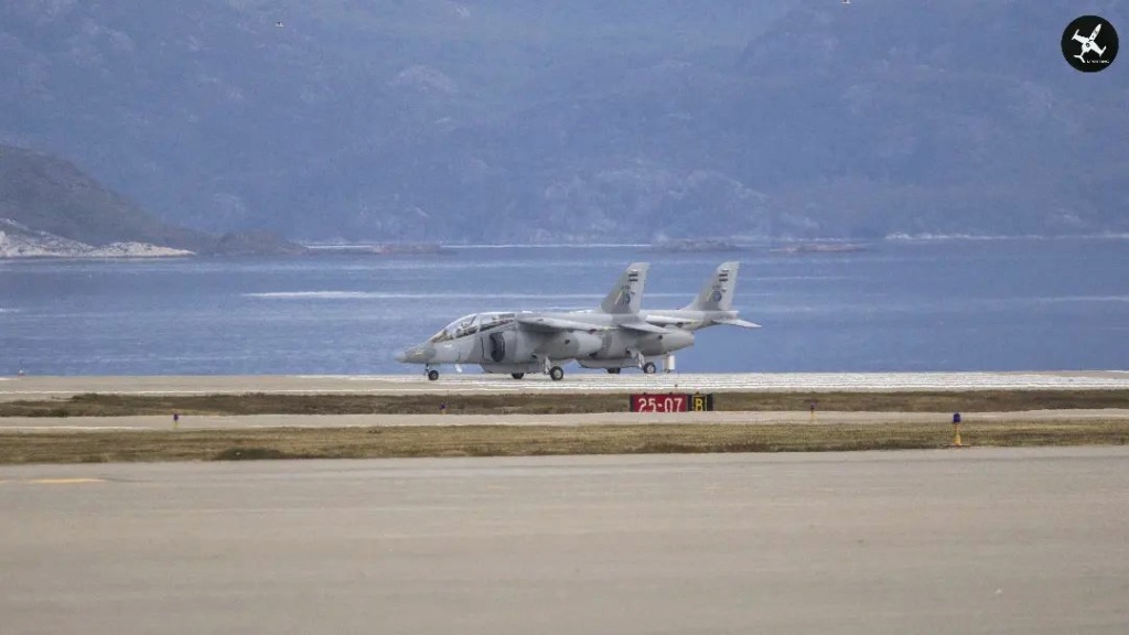 Novedades en la Fuerza Aérea Argentina - Página 28 Usu110