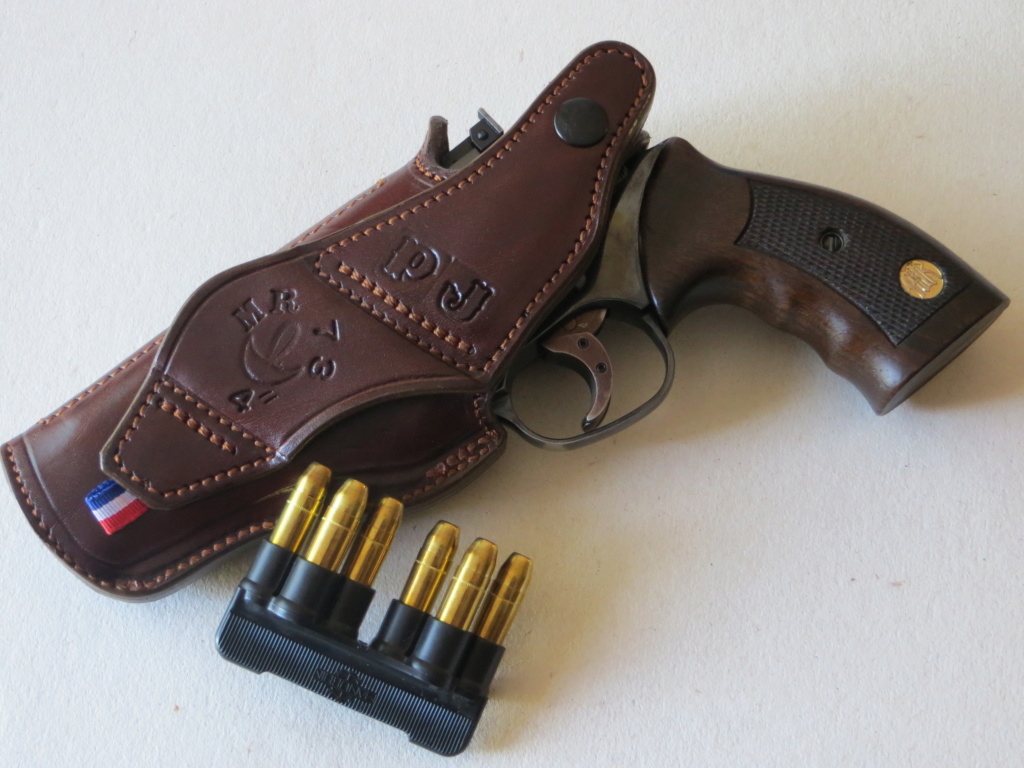 HOLSTER "COMBAT" by SLYE  0210