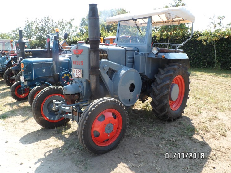 * "Les Tracteurs anciens (agricole)" Sam_4714