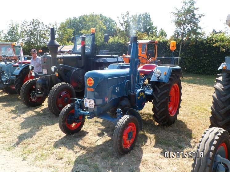 * "Les Tracteurs anciens (agricole)" Sam_4715