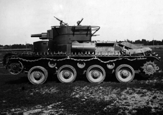 Т-29 - средний колёсно-гусеничный танк 1-9710