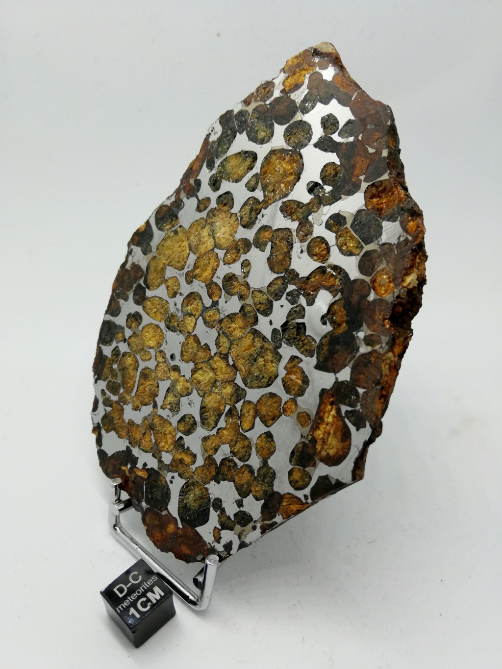 Invention d'une decoupeuse/trancheuse pour météorites - Page 2 Img_2015