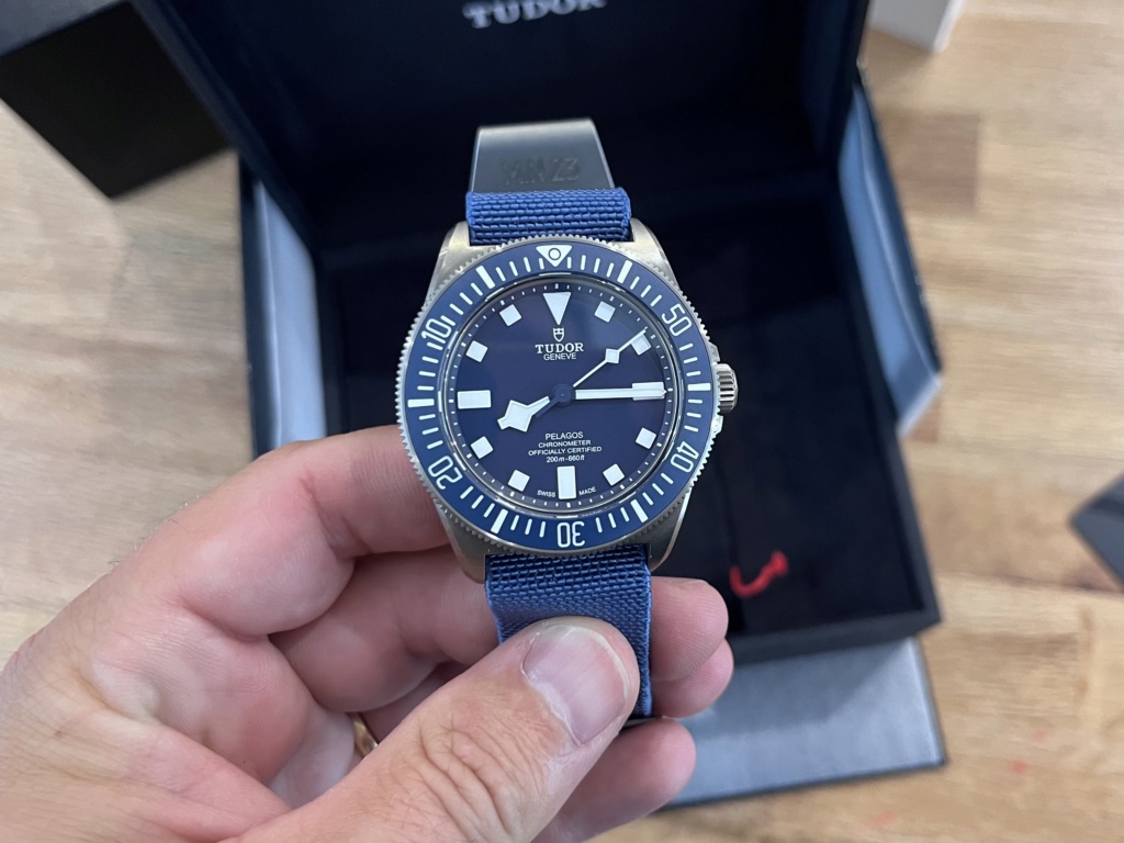 [broc] tudor pelagos fxd mn23 + bracelets 3200€ Img_9212