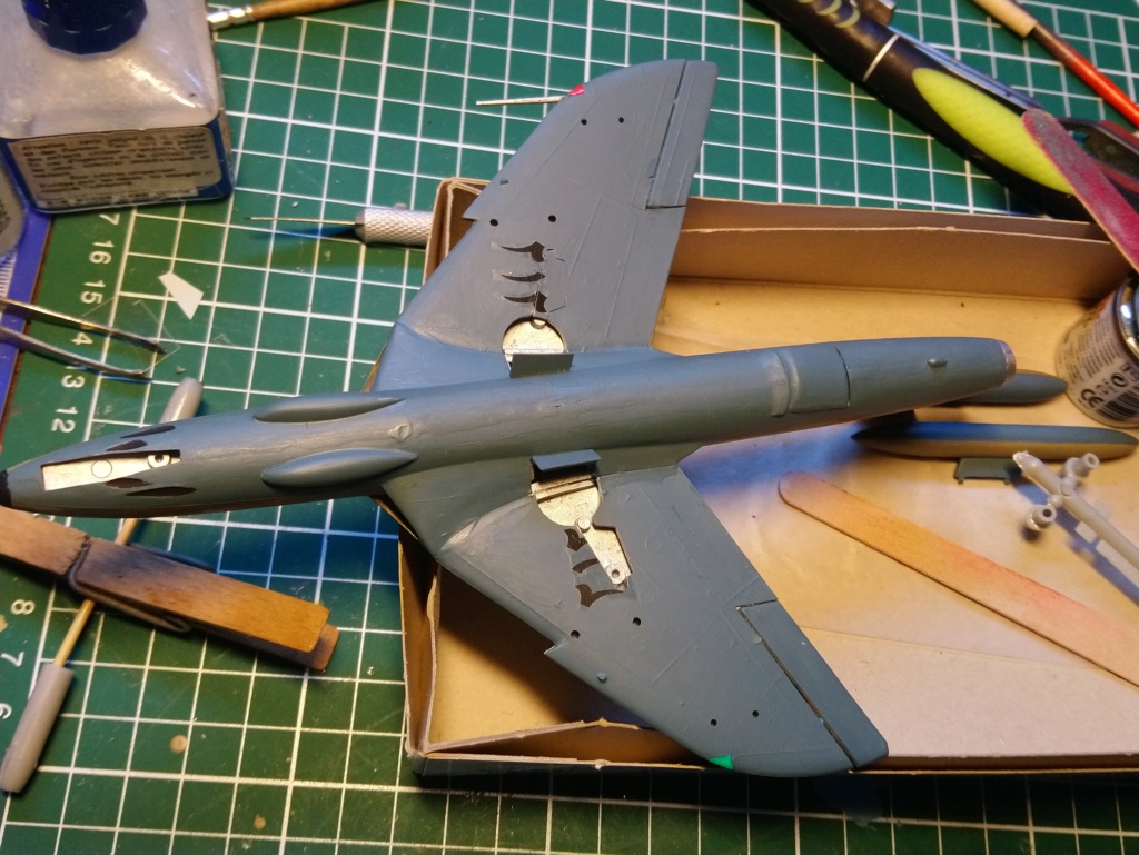  [AIRFIX] Hawker Hunter FG9 Koweit Dsc_0635