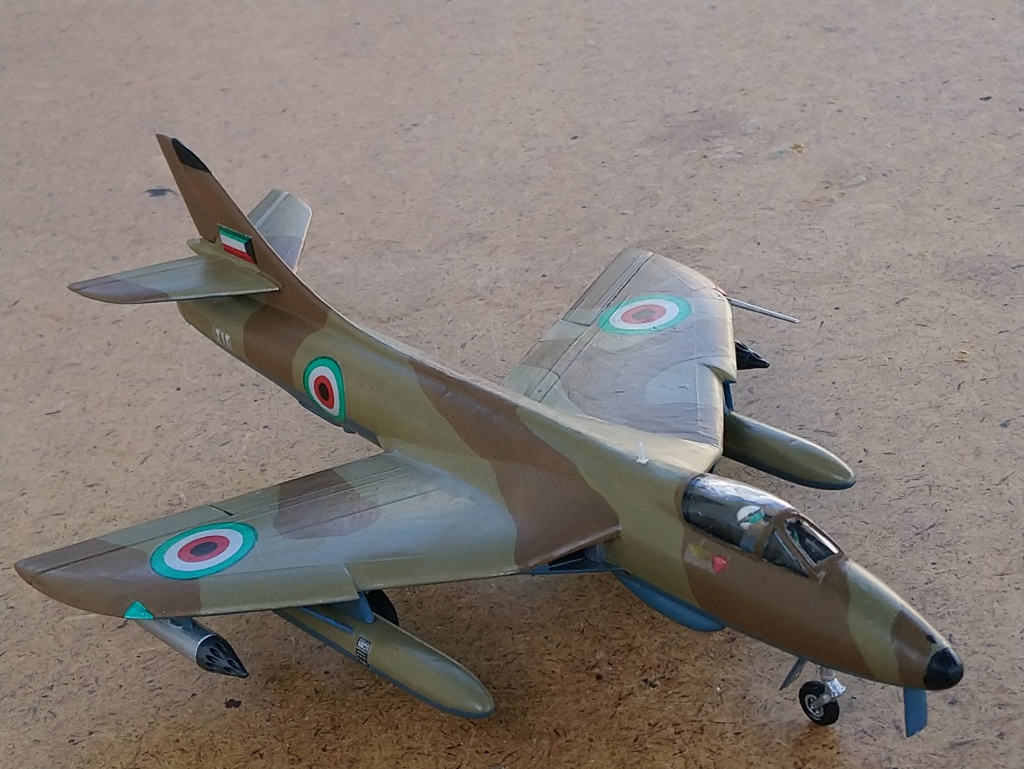  [AIRFIX] Hawker Hunter FG9 Koweit Dsc_0667