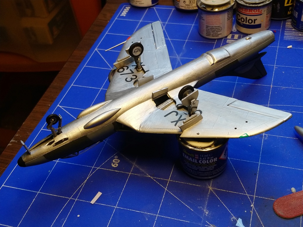  [ AIRFIX] Hawker Hunter FGA 9 - Royal Air Force.------fini----------- Dsc_0719