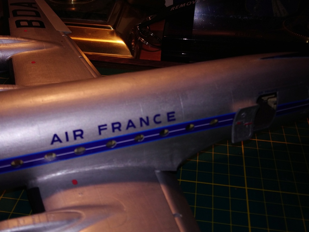  [Revell] Douglas DC 4 - Air France. - Page 5 Dsc_1836