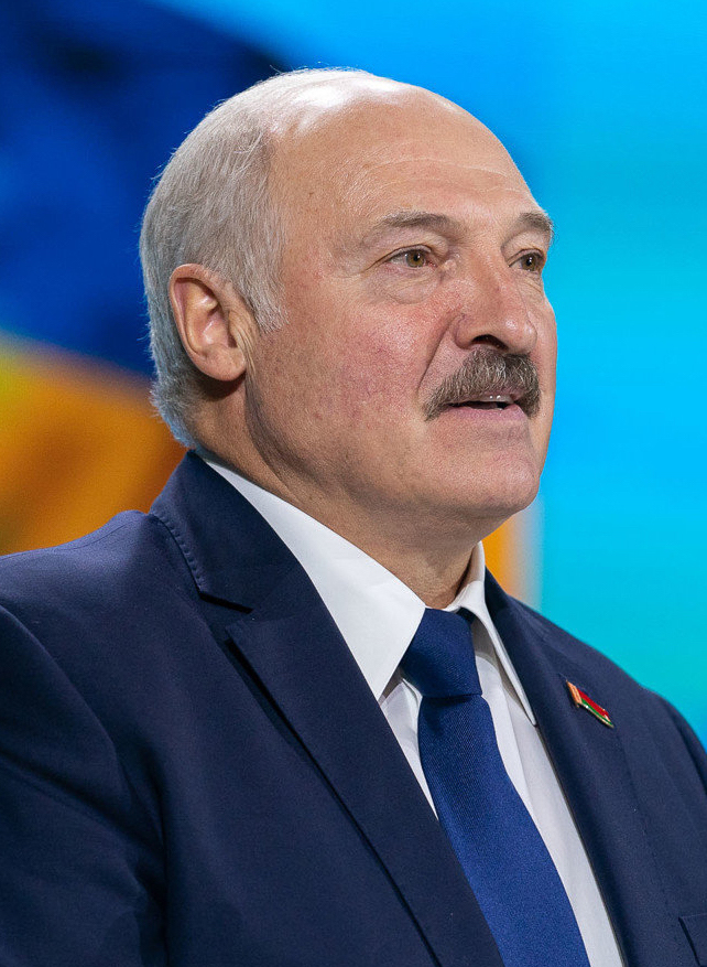 Aleksandr Lukashenko ¿Cuánto mide? Aa_eaa10