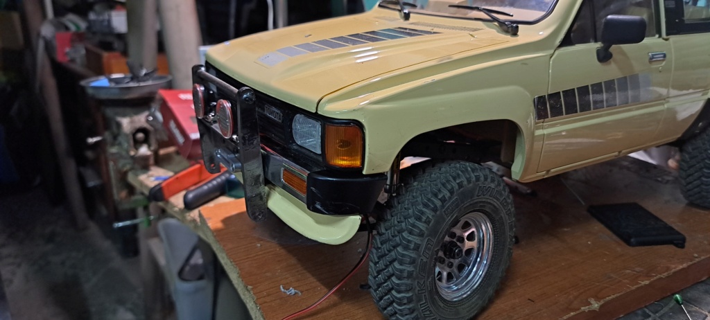 Toyota 4 Runner 1985 Trailfinder2 Rc4wd by WillysMB 2023-136