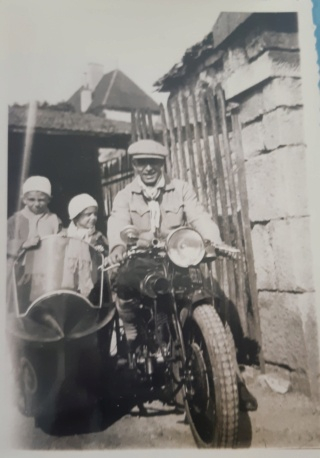 la moto du Grand-oncle à ma belle mère Riripi10
