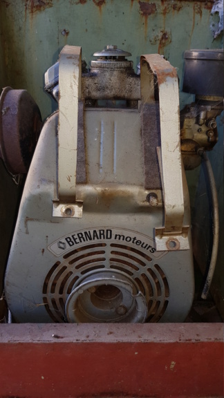 treuil avec moteur BERNARD 20230210