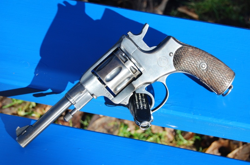 sovi��tiques - Armes de poing réglementaires russes et soviétiques Dsc_0083
