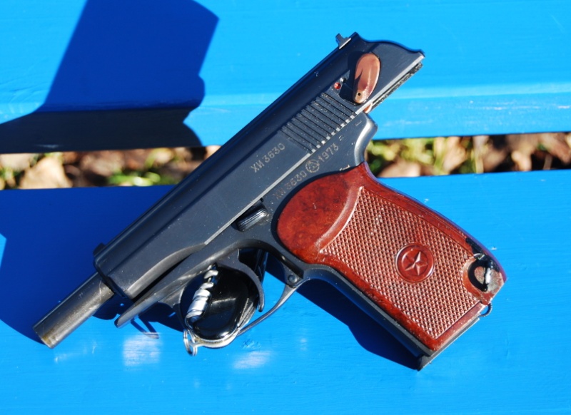sovi��tiques - Armes de poing réglementaires russes et soviétiques Dsc_0102