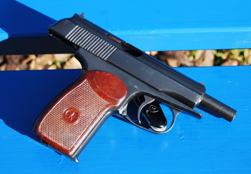 sovi��tiques - Armes de poing réglementaires russes et soviétiques Dsc_0103
