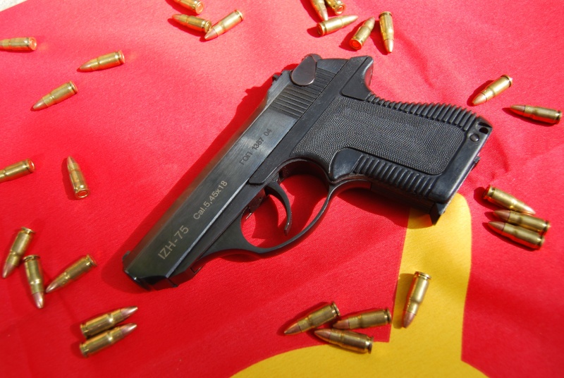 sovi��tiques - Armes de poing réglementaires russes et soviétiques Psm110