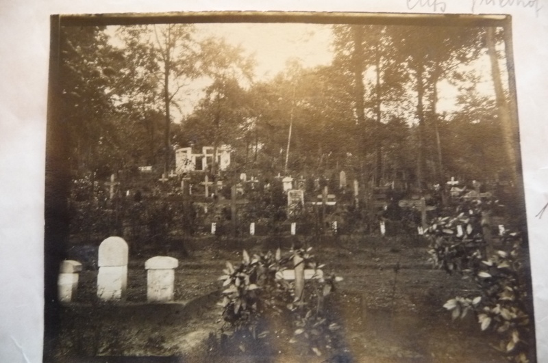 cimetière à localiser SVP P1010611