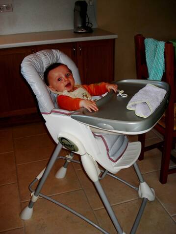 Chaise haute bébé OMEGA Bébé Confort