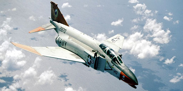 MCDONNELL F4 PHANTOM II F4n10